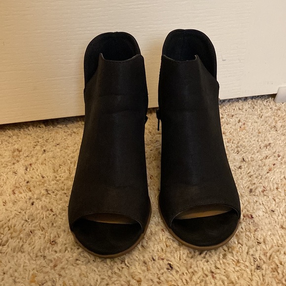 Open toe black booties - Picture 3 of 4